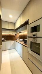The Cornwall (D10), Condominium #525146071